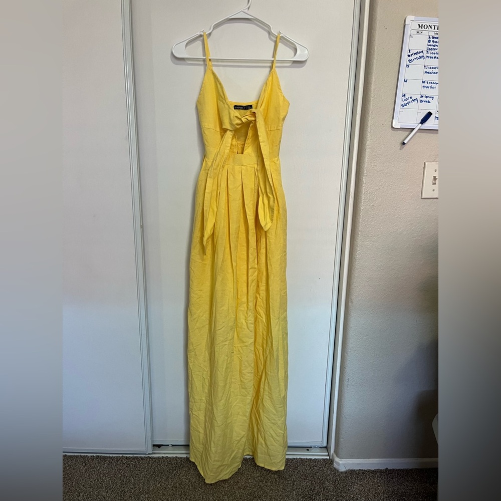 Boohoo Yellow Tie Front Maxi Dress‎ Size 4